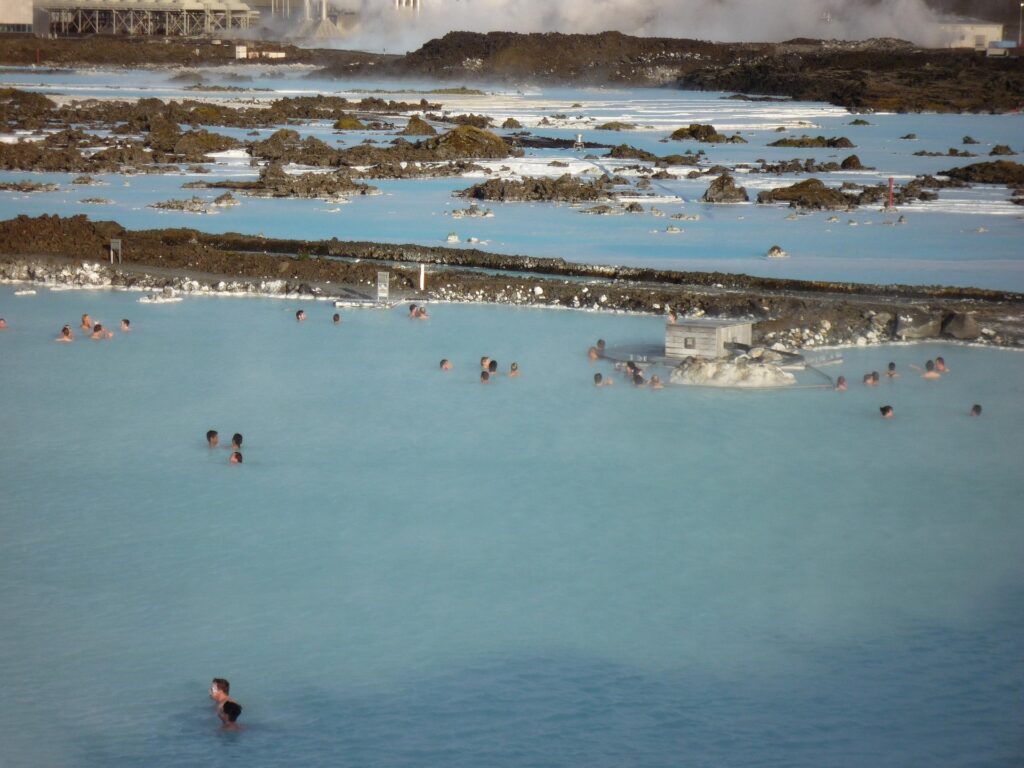 bluse lagoon iceland hot spring