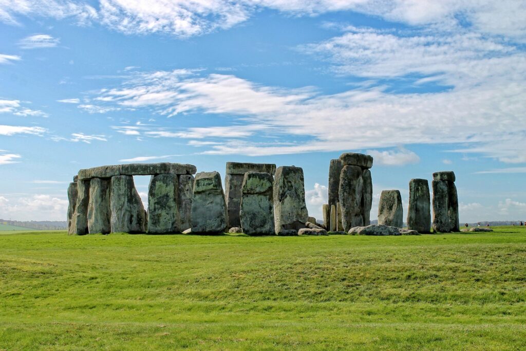 stonehenge uk